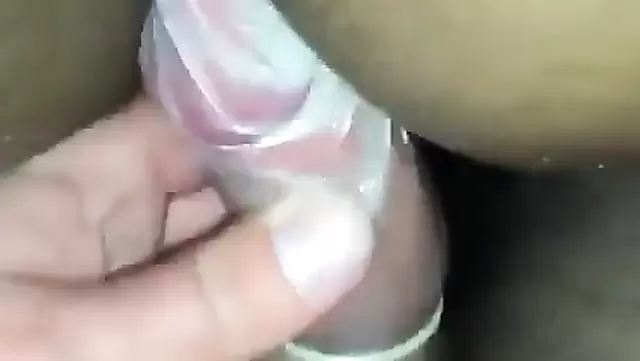 امرأة أوزبكية تخون زوجها مع رجل آخر