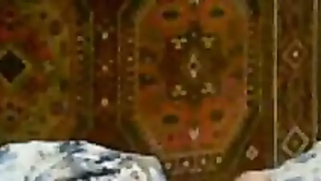 طالبة جامعية أوزبكية تعطي نفسها لصديقها بعد الدروس